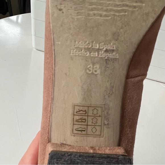 Clou suede low heel -sz 7.5/8 - Picture 7 of 7